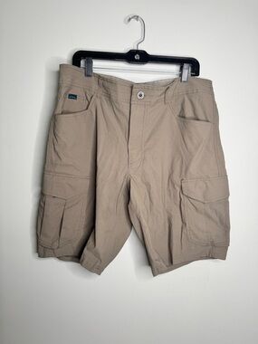 Kuhl Men’s Tan Renegade Cargo Shorts Hiking Outdoor Stretch Lightweight Size 36